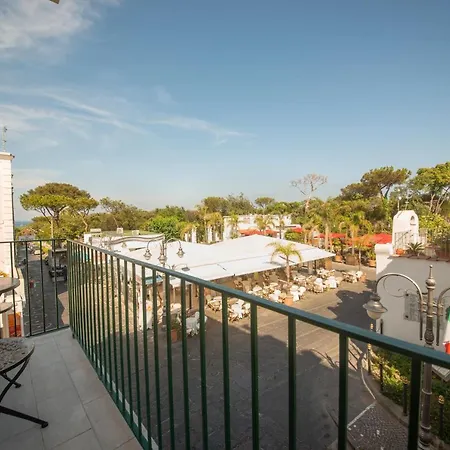 La Piazzetta Ischia